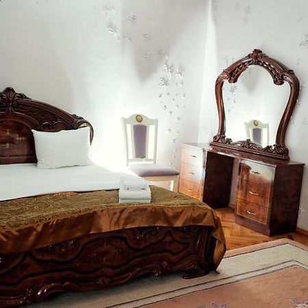 Ezio Hotel Codru Екстериор снимка